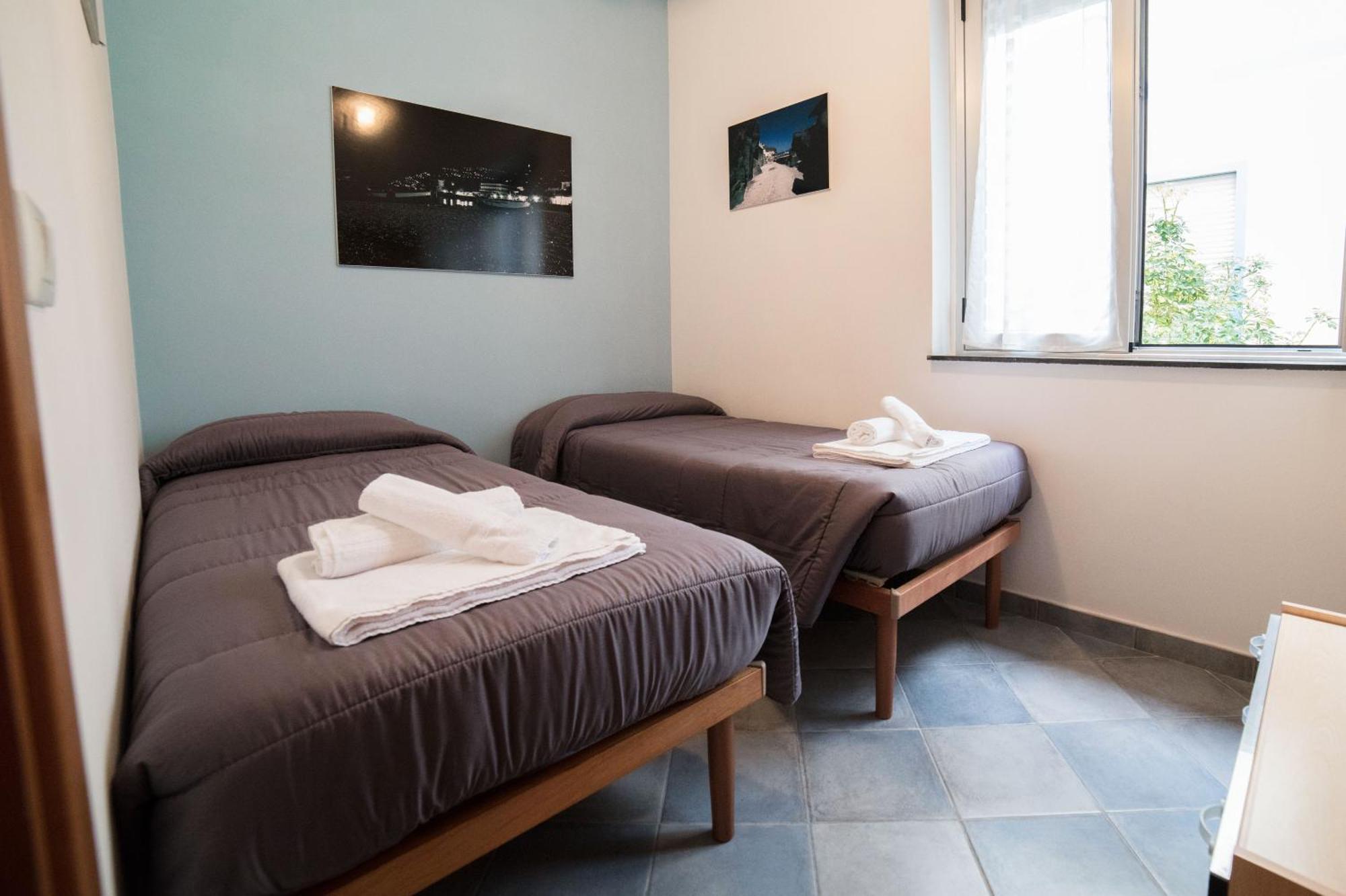 Mare Blu Aparthotel Capo dʼOrlando